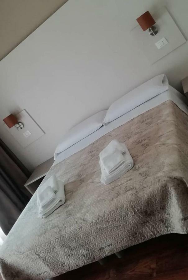 B&B Erifra Piccolo Hotel Козенца Екстер'єр фото
